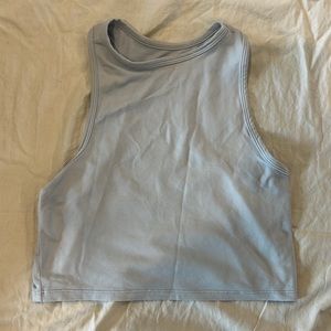 Periwinkle athletic crop